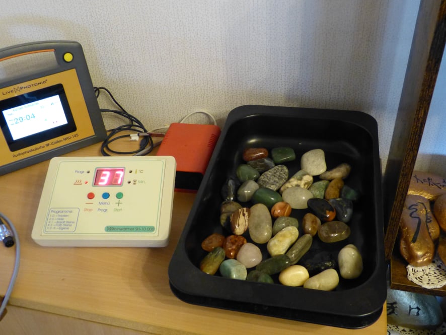 Warm gemstone applications